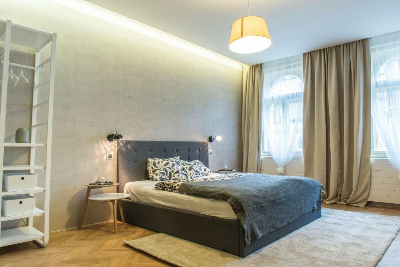 Exclusive 3 Bedroom Top-Notch Flat, Great Location Prague Exterior photo